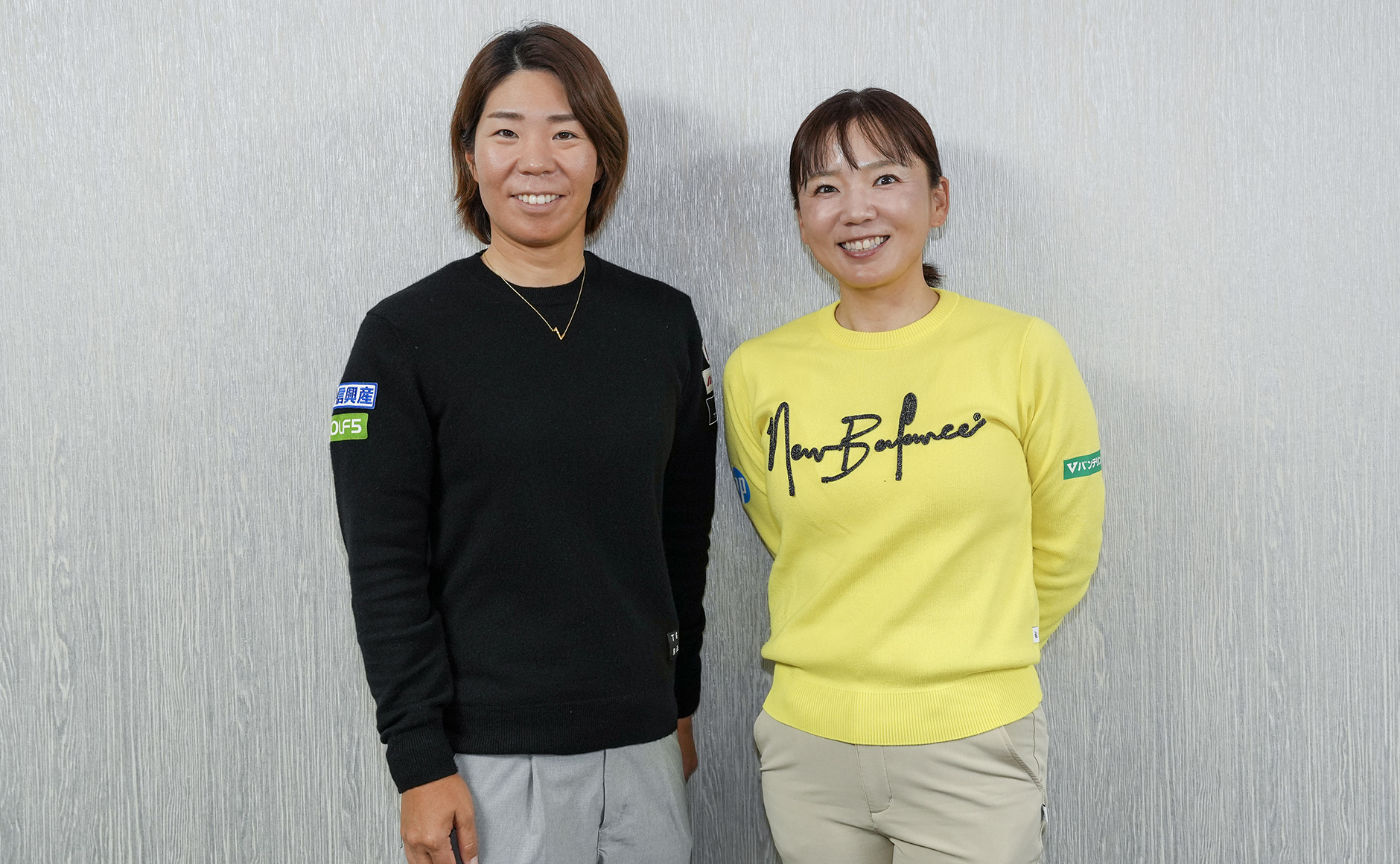 穴井詩＆有村智恵、笑顔での2ショット